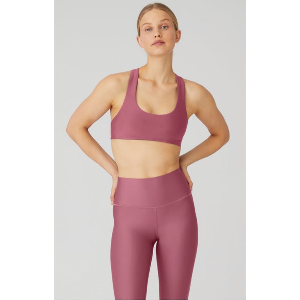 Alo Yoga Advantage Sports Bra Size S in Mars Clay